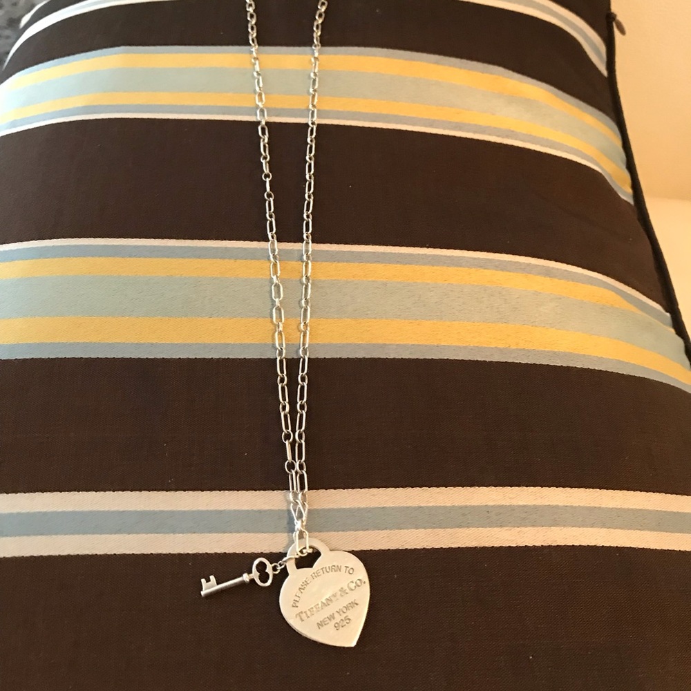 Tiffany necklace and pendant
